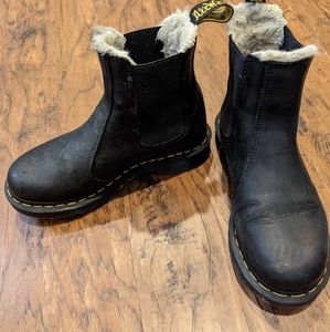 Dr Marten's Leonore Fur Lined Chelsea Boots - Women's